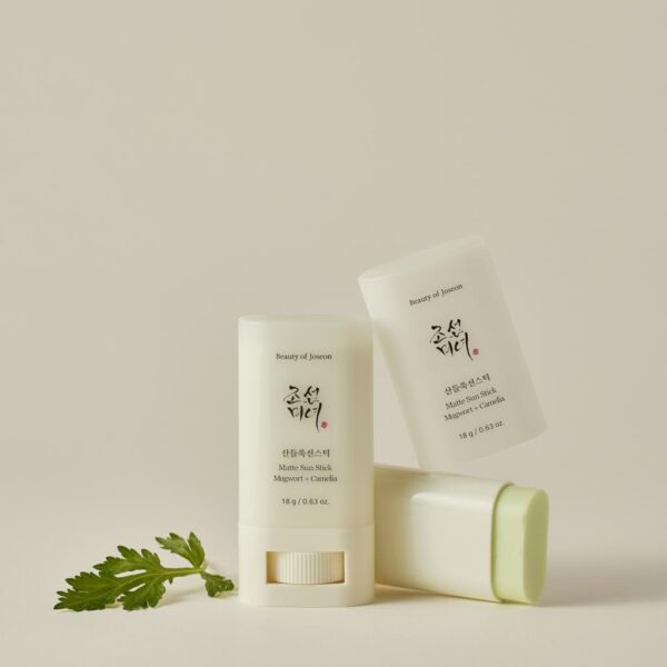 Beauty of Joseon Matte Sun Stick Mugwort + Camellia SPF50+ - Imagen 2