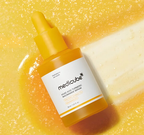 Medicube Kojic Acid Turmeric Niacinamide Serum - Imagen 3